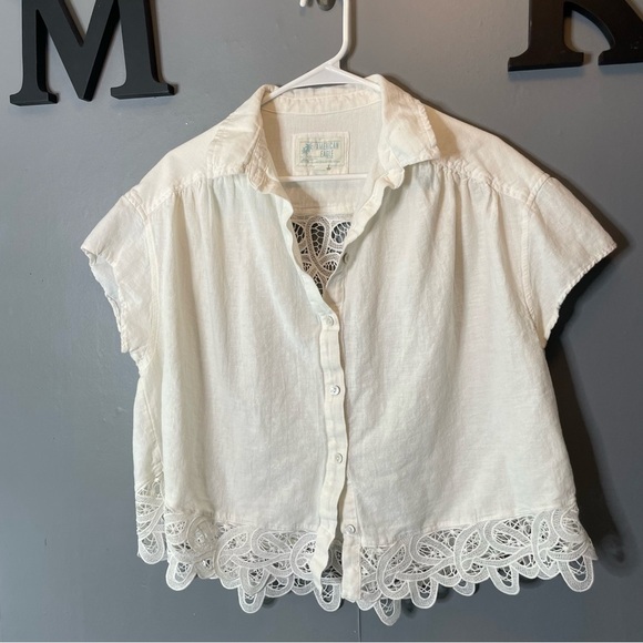 American Eagle White Linen Blend with lace trim Oversized Shirt size medium - Picture 1 of 7